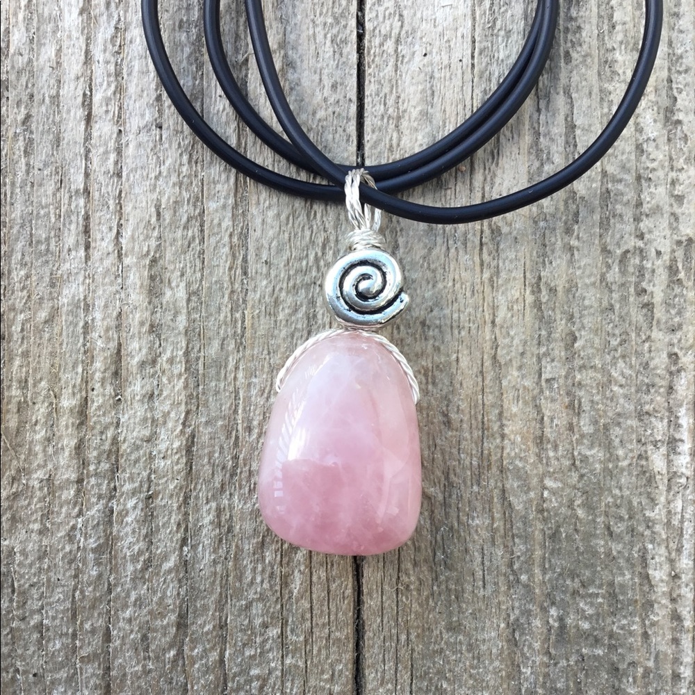 Sold - Picture 2 of 7